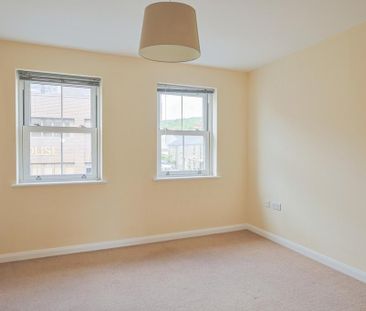 2 bedroom maisonette to rent - Photo 3