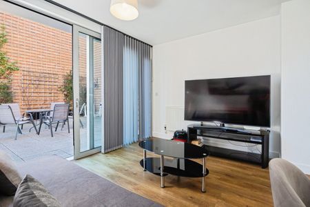3 Bed Flat, Nelson Walk, E3 - Photo 4
