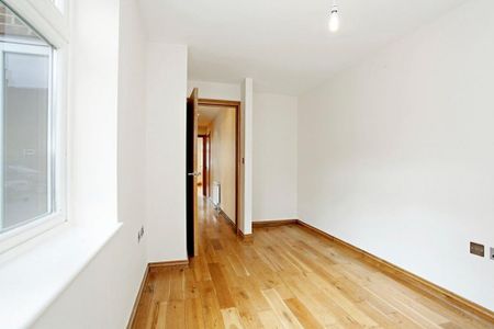 1 bedroom ground floor flat to rent - Photo 3