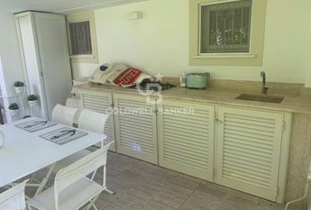 via michelangelo, 73, Forte dei Marmi, Tuscany 55042