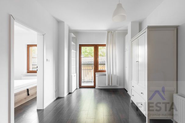 Warszawa Praga-Południe, ul. Dubieńska - Zdjęcie 1