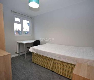 Grange Avenue, Reading, Berkshire, RG6 - Photo 4