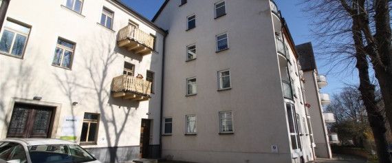 4-Zimmerwohnung mit Balkon und Wintergarten in guter Zentrumslage! - Photo 1
