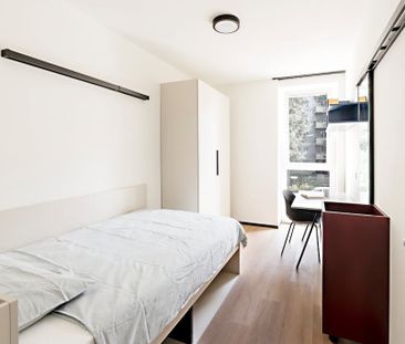 Via Tucidide, Milan, Lombardy 20134 - Photo 4