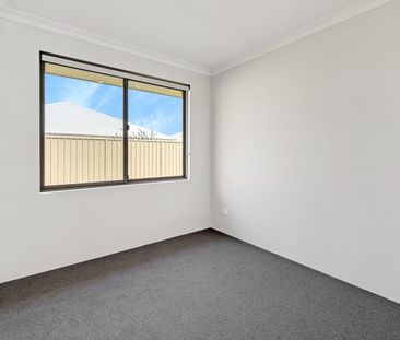 Modern 4-Bedroom Rental House in Two Rocks: Experience Comfort and ... - Photo 2