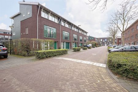 Te huur: Sporadenlaan, 1060 MJ Amsterdam - Photo 2