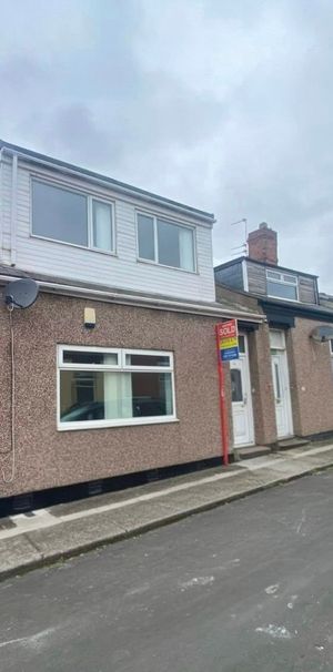 3 bed terraced house to rent in Trinity Street, Sunderland, SR5 - Photo 1