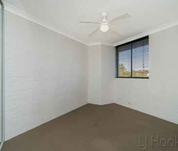 Bright and Peaceful Apartment in Churchlands - Photo 6