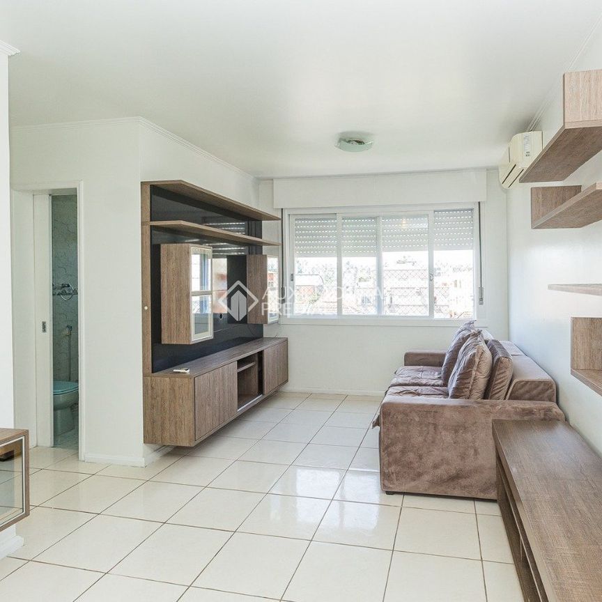 Apartamento com 2 quartos e 63m² para alugar em Partenon, Porto Alegre. - Photo 1