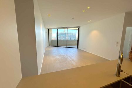 Level 10/1004/40 Solent Circuit Norwest - Photo 3