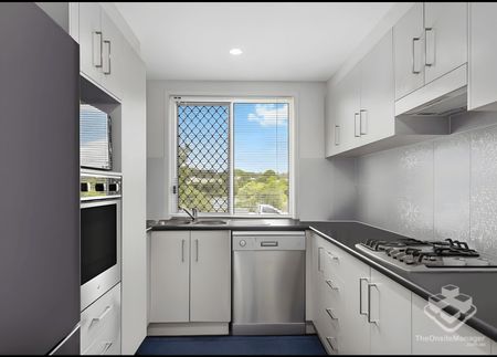 Townhouse 3 bed, Rent $585/w - Photo 2