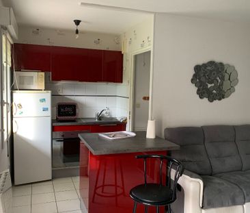 Location Appartement 2 pièces 47m² - Photo 5