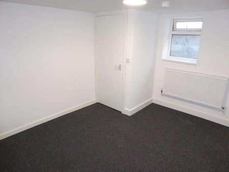 Ashton Road, Harehills, LS8 - Photo 3
