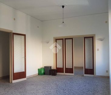 Appartamento largo Parini 18, Notarbartolo - Sciuti, Palermo - Photo 2