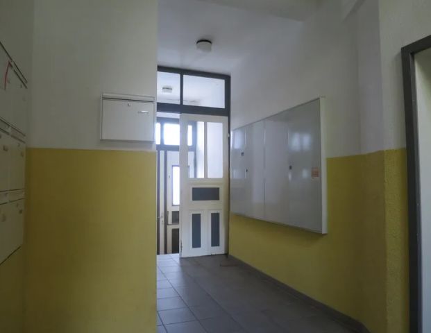 Schöne 2-Zimmer-Wohnung in der Schweriner Paulsstadt zu mieten! - Photo 1