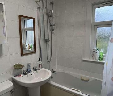 Glebe Road, Cambridge, Cambridge, CB1 - Photo 1