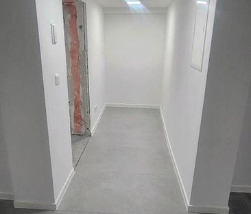 2½ Zimmer Souterrainwohnung Frisch kernsaniert Parkplatz Garten - Photo 3