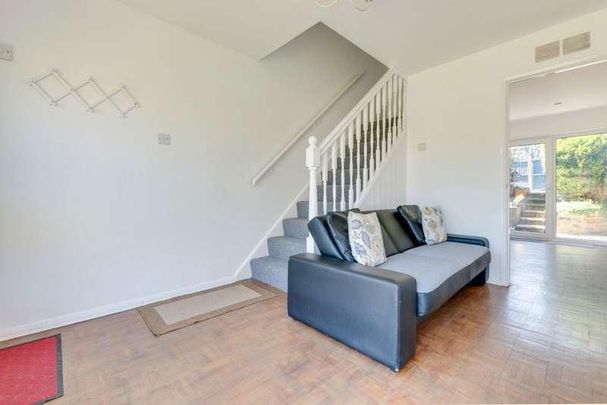 Somner Close, Canterbury, CT2 - Photo 1