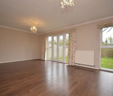 3 bedroom semi detached house to rent - Photo 6