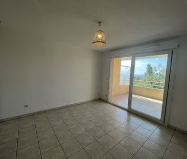 Location Appartement 1 pièce 21m² NICE 06200 - Photo 1