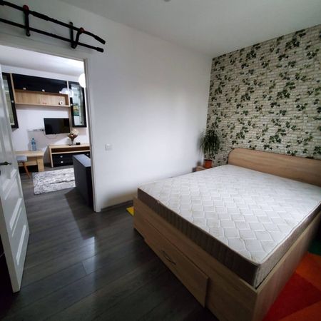 Apartament cu 2 camere, zona Podu Ros - Racovita - Fotografie 3