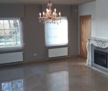 Villa-landhuis te huur in Lotenhulle voor € 1.350 met 3 slaapkamers - Photo 2