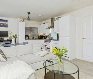 2 Bed Flat, Weir View Lodge, LE3 - Photo 1