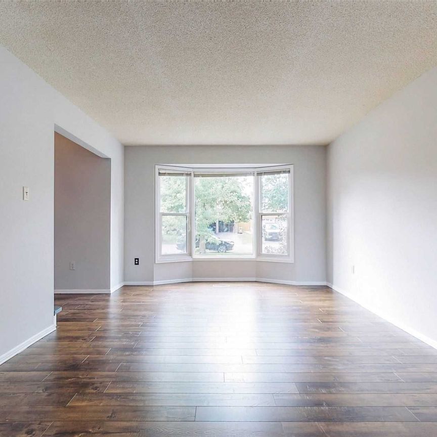 For Lease - 41 Meyer Circle, Markham, Ontario - Photo 1