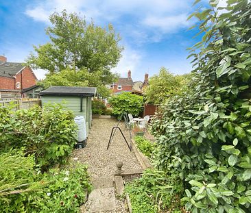 3 bedroom terraced house to rent - Photo 3