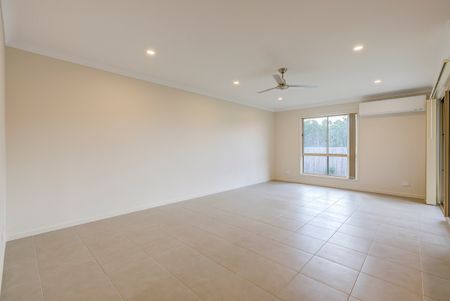 Quality Family Home - Photo 2