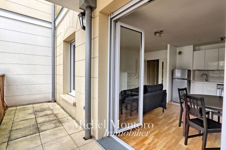 Appartement à louer meublé - Saint Germain En Laye - 2 chambres - 61.59 m2, - Photo 3