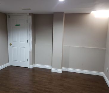 For Lease - 429 Silverthorne Crescent Unit# Basmnt, Mississauga, On... - Photo 2