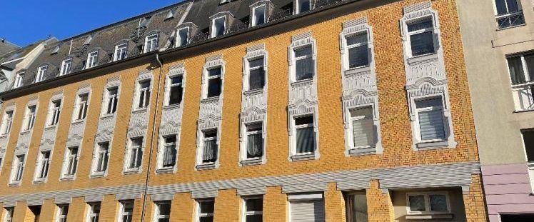 kleine 3 Zimmer Wohnung in beliebtem Stadtteil Preißelpöhl mit Balkon - Photo 1