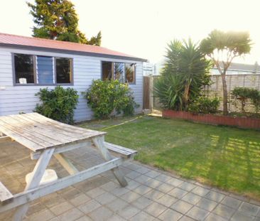 Lovely Home in Oxford Terrace - Photo 6