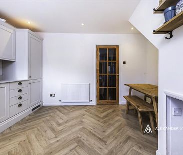 2 bedroom terraced house to rent - Photo 6