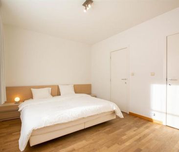 Proche de la Maison Communale d'Auderghem, beau Rez-de-Chaussée meu... - Photo 3