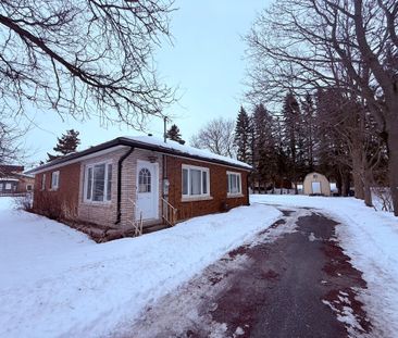 For Lease - 19071 Leslie Street, East Gwillimbury, Ontario - Photo 1