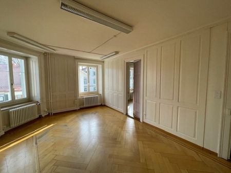 Gewerberaum mit vielseitigen Nutzungsoptionen im Zentrum von Stäfa gesucht? - Photo 3