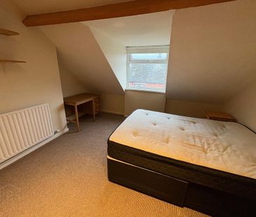 74 Rockview Street, Donegall Raod, Belfast, BT12 6JR - Photo 4