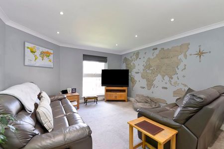 Charterhouse Road, Godalming - 3 bedrooms Property for lettings - Seymours - Photo 3