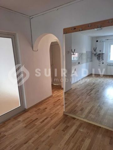 Închiriere apartament 4 camere | Nemobilat | Zorilor | Loc de parcare - Fotografie 5