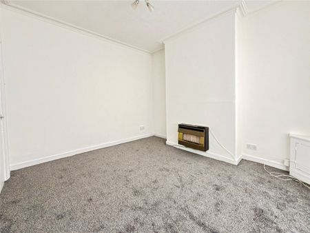 Bedford Road, Bootle, Merseyside, L20 - Photo 4
