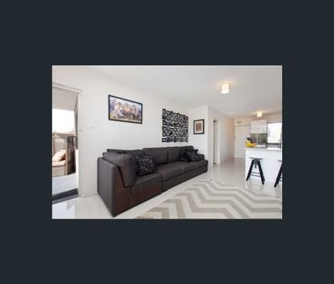 Unit 11/42 Kinsella St, Joondanna, WA 6060 - Photo 1