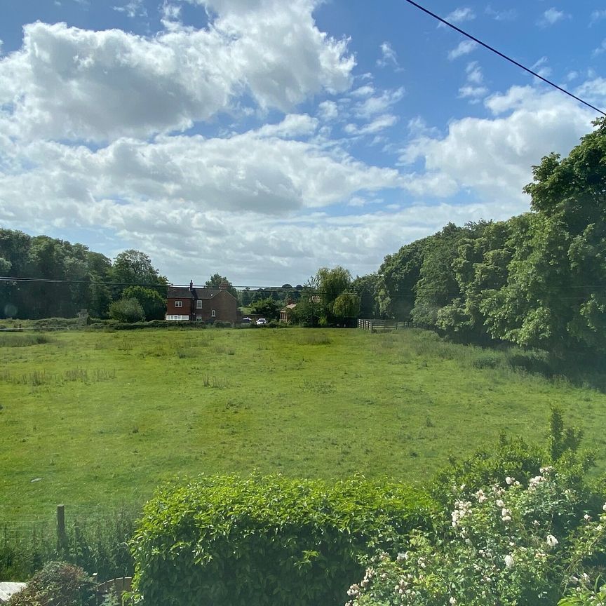 Kennel Cottages, Doncaster, Serlby - Photo 1