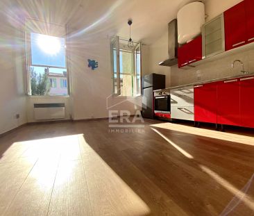 Appartement a louer Marseille 2 pièces 32 m² - dressing - dernier é... - Photo 3