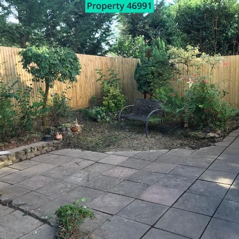 4 bedroom semi-detached house to rent - Photo 1