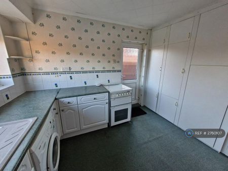 2 bedroom bungalow to rent - Photo 5