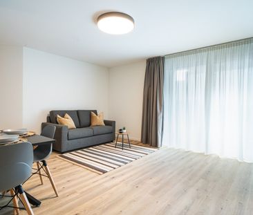 Welcome to City Pop Zurich Oerlikon – Your Home, Just Smarter - Photo 4