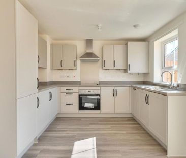 3 bedroom terraced house to rent - Photo 6