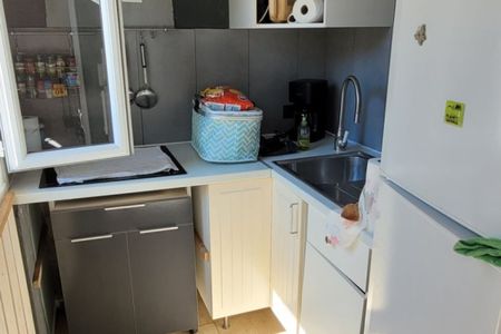 T1 meublé avec terrasse proche plages - Photo 2